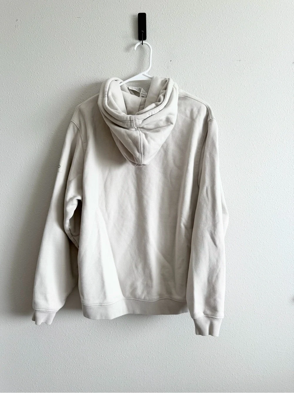 ALO Yoga Pullover Hoodie Size Small